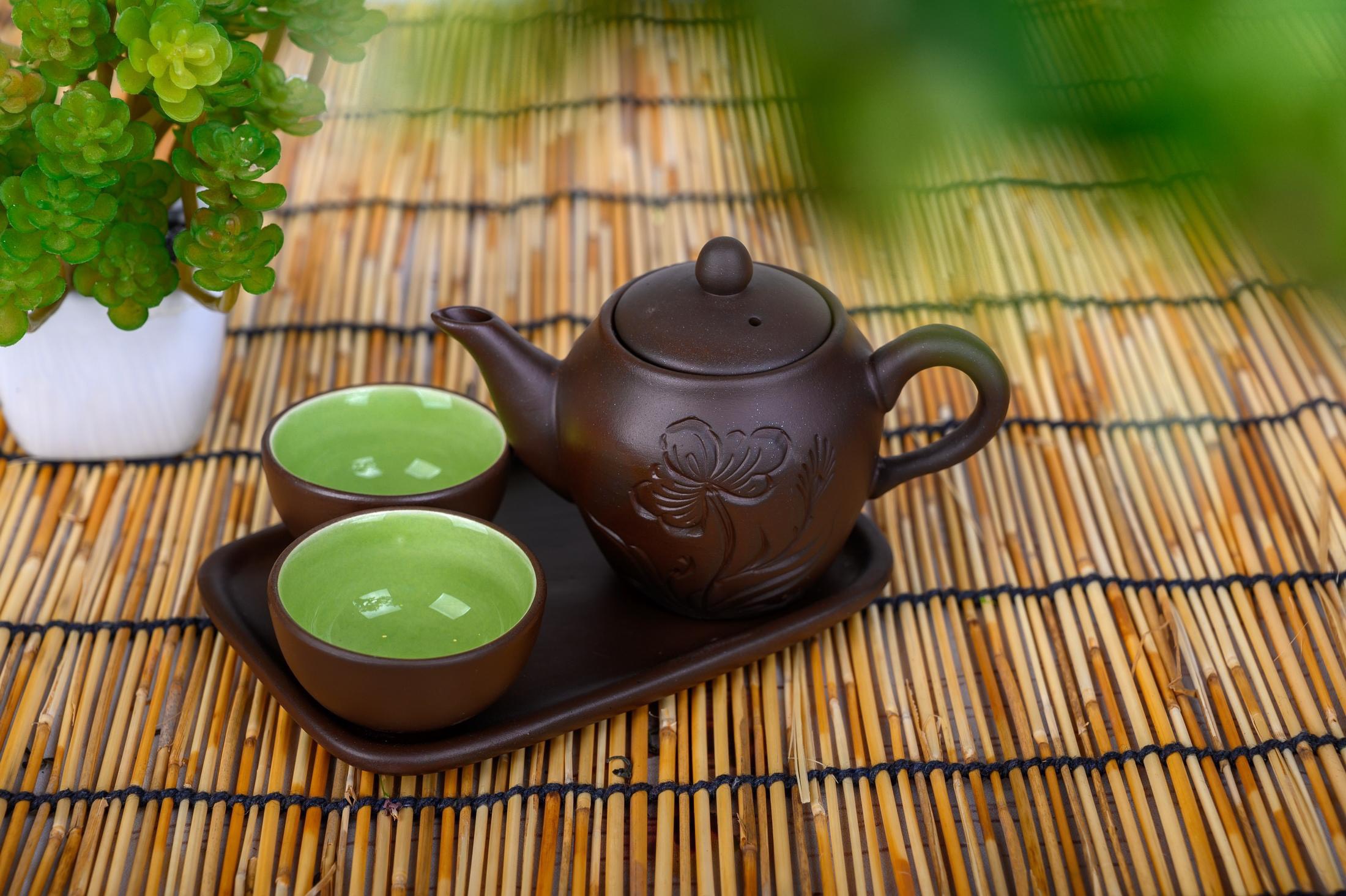 Bộ ấm chén tử sa Nhị Ẩm dáng cao (Nâu sẫm) - Tiệm gốm Bát Tràng