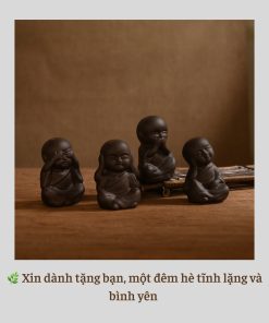 Tượng chú tiểu tứ không