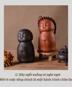 Tượng búp bê thủy tiên